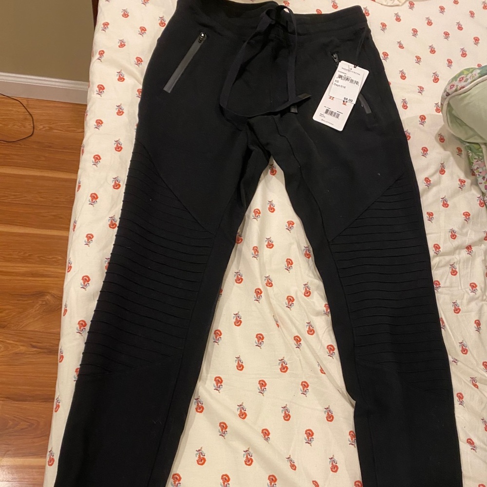 Alo yoga jogger sweatpants New